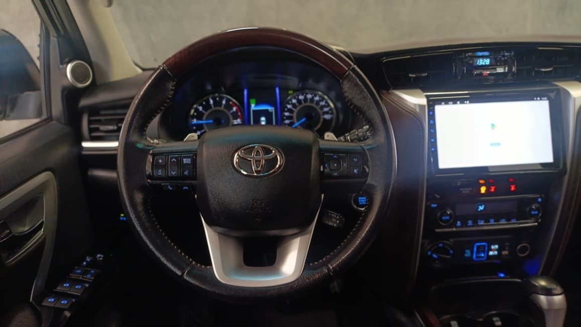 toyota hilux sw4 srx motor 2.8 turbo diesel 4x4ano 2020