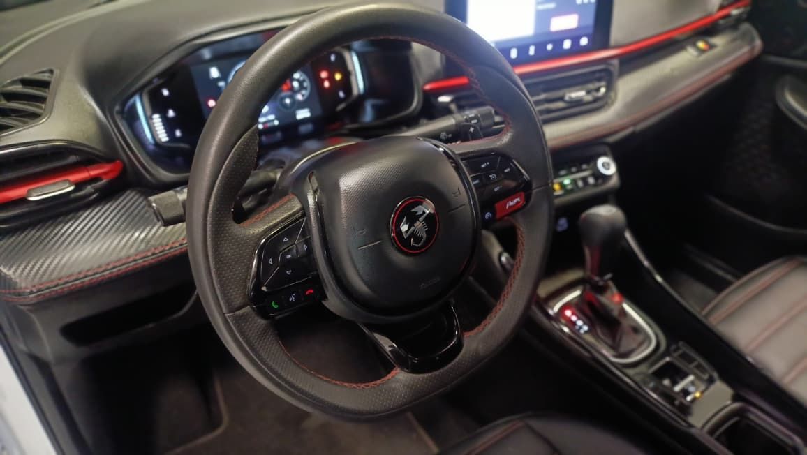 fiat fastback abarth motor 1.3 turbo ano 2025