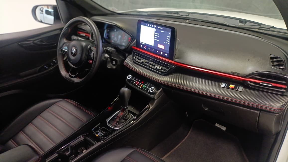 fiat fastback abarth motor 1.3 turbo ano 2025