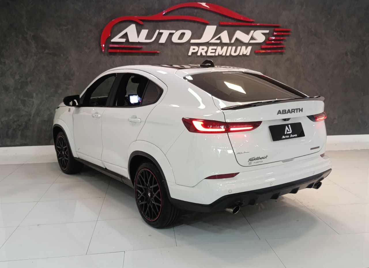 fiat fastback abarth motor 1.3 turbo ano 2025