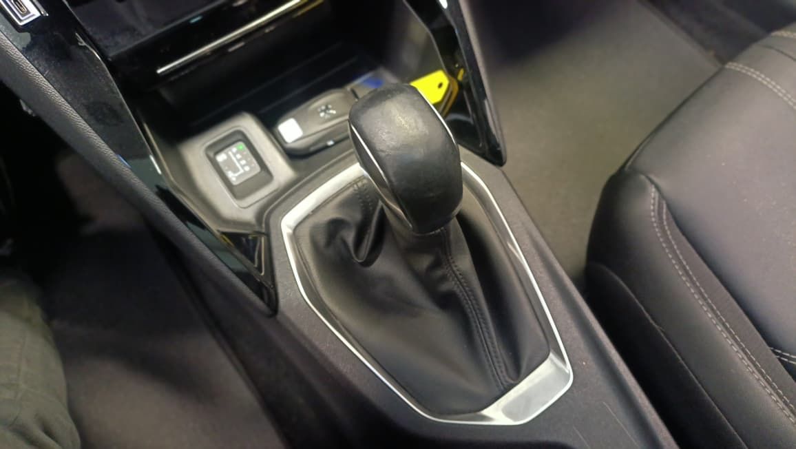 peugeot 208 griffe motor 1.0 turbo aut ano 2024