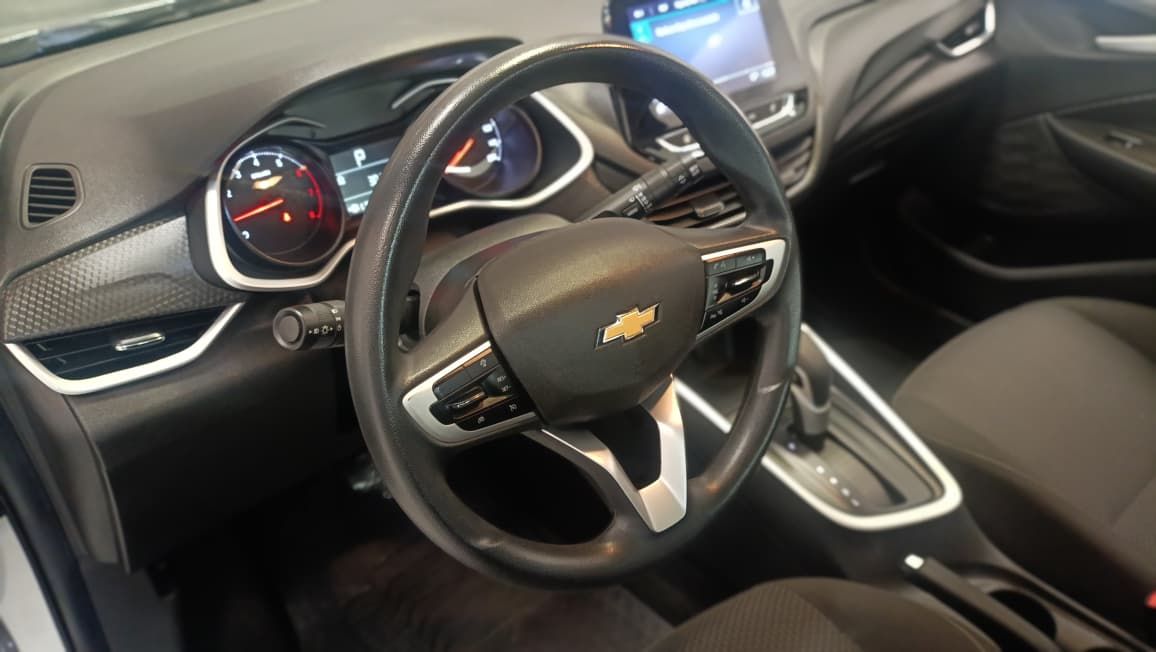 chevrolet onix plus motor 1.0 turbo lt ano 2023