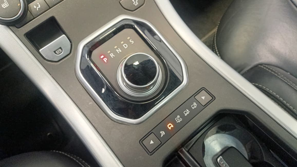land rover lr evoque dynamic motor 2.0 turbo 2015