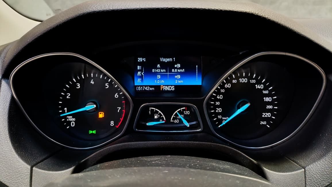 ford focus titanium hatch aut motor 2.0 ano 2016