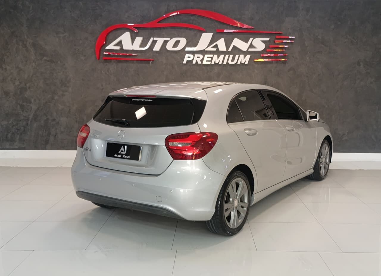 mercedes-benz a200 motor 1.6 turbo ano 2016