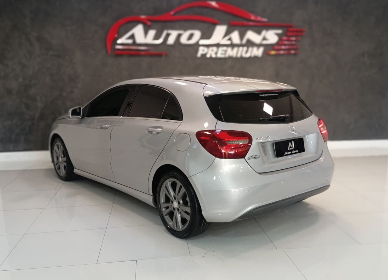 mercedes-benz a200 motor 1.6 turbo ano 2016
