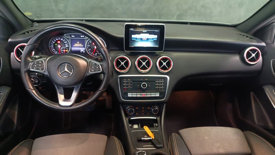mercedes-benz a200 motor 1.6 turbo ano 2016