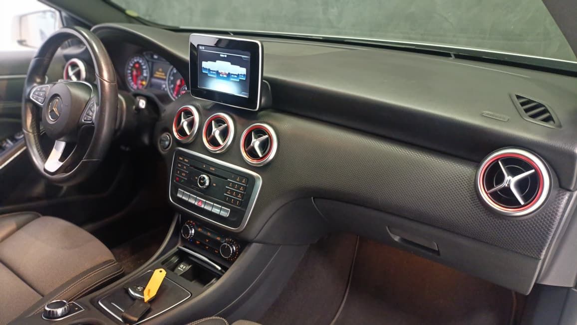 mercedes-benz a200 motor 1.6 turbo ano 2016