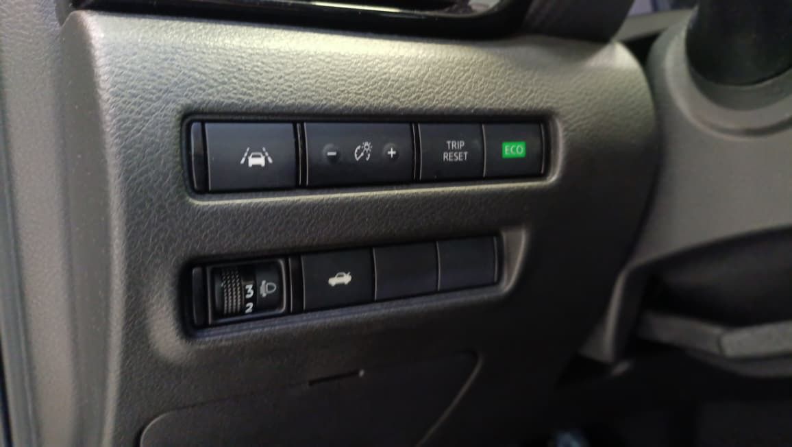 nissan sentra exclusive motor 2.0 cvt 2024