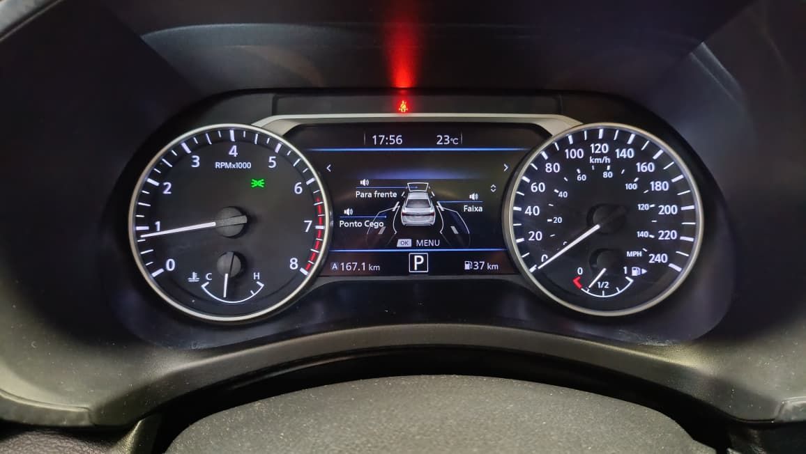 nissan sentra exclusive motor 2.0 cvt 2024