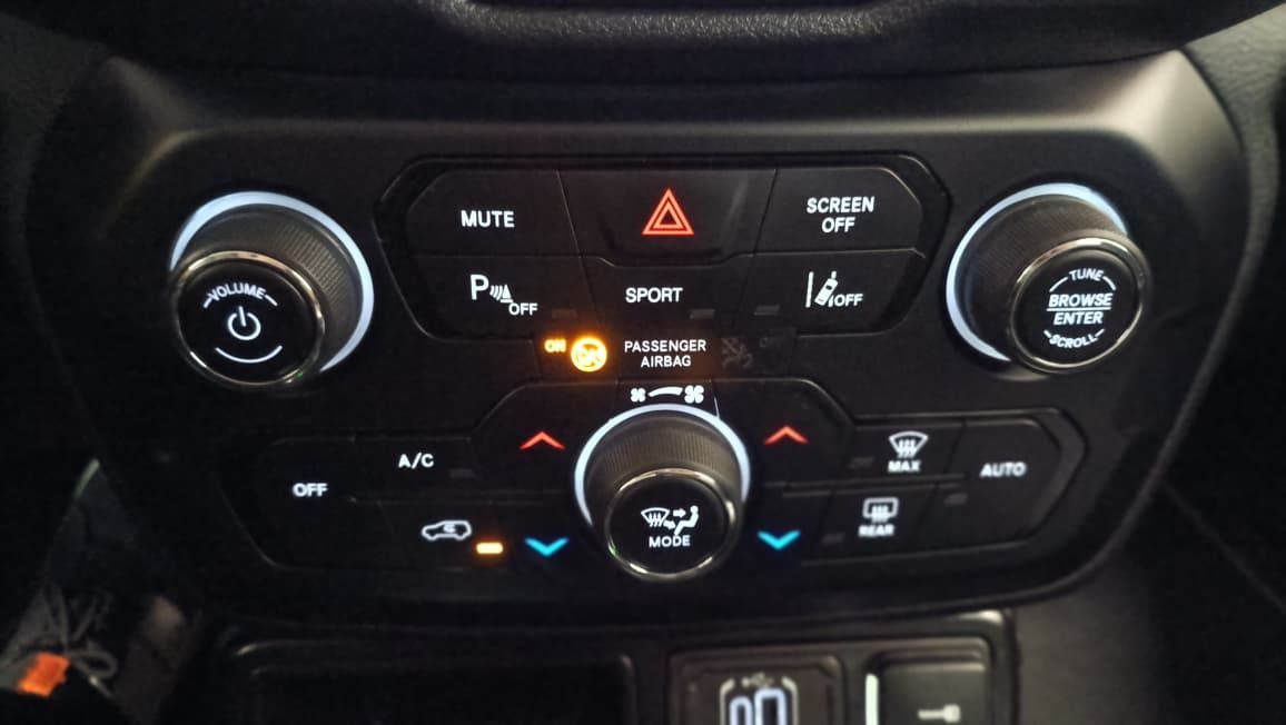 jeep renegade longitude motor 1.3 turbo t270 ano 2023