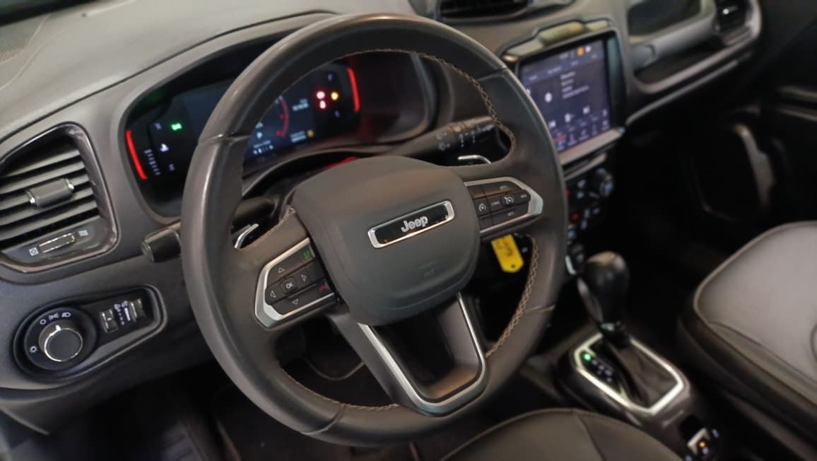 jeep renegade longitude motor 1.3 turbo t270 ano 2023