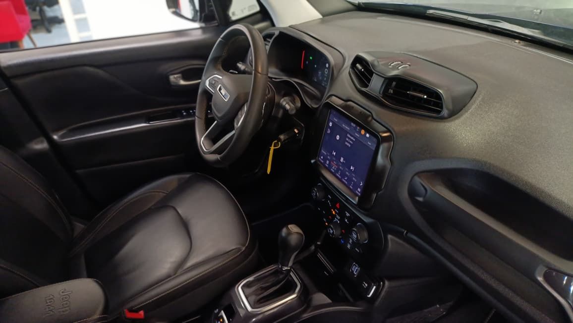 jeep renegade longitude motor 1.3 turbo t270 ano 2023