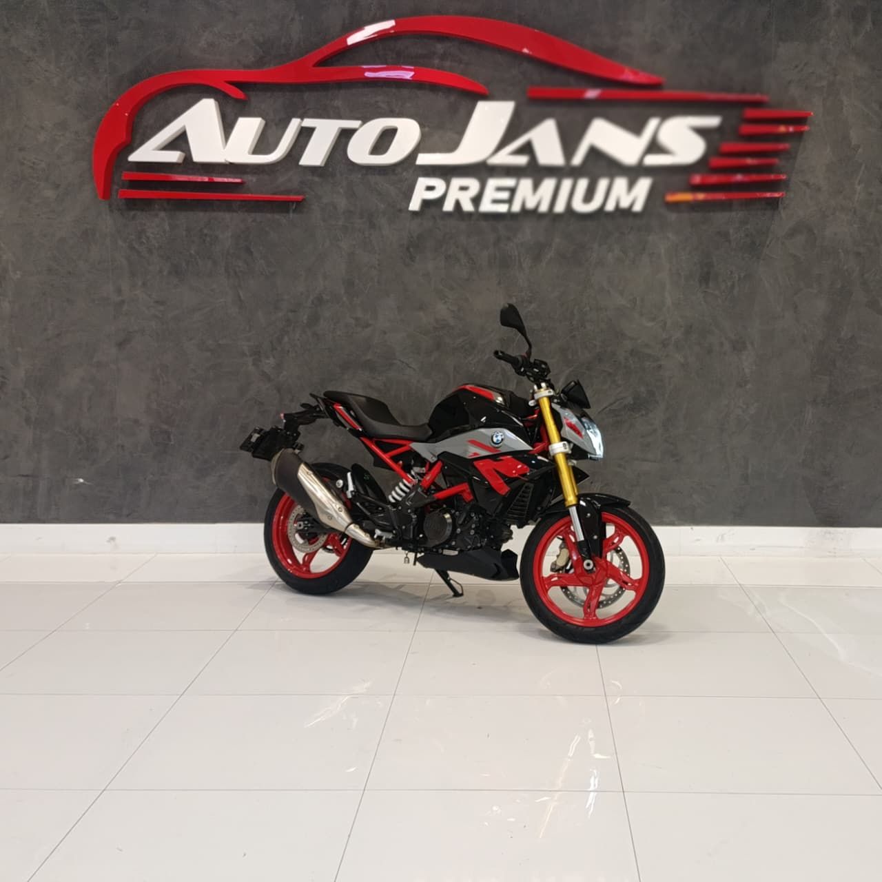 bmw g310 r ano 2025