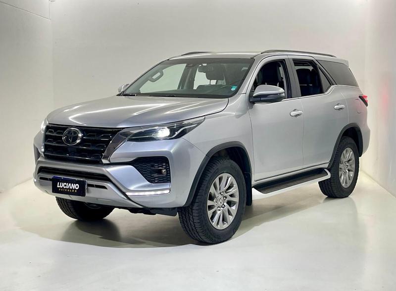 Toyota SW4 Srx 4X4 Automático - foto 4