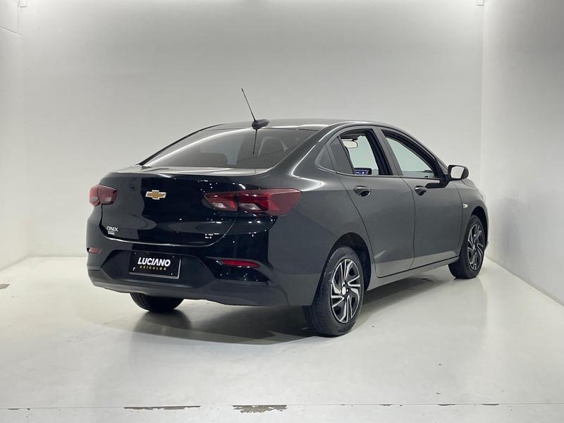 Chevrolet Onix Plus 10mt - foto 18