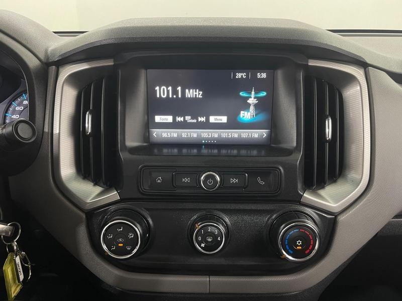 Chevrolet S10 LT - foto 14
