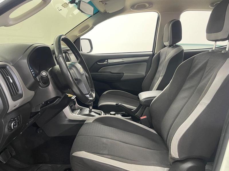 Chevrolet S10 LT - foto 11