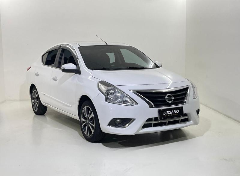 Nissan Versa 16uniquecvt - foto 2
