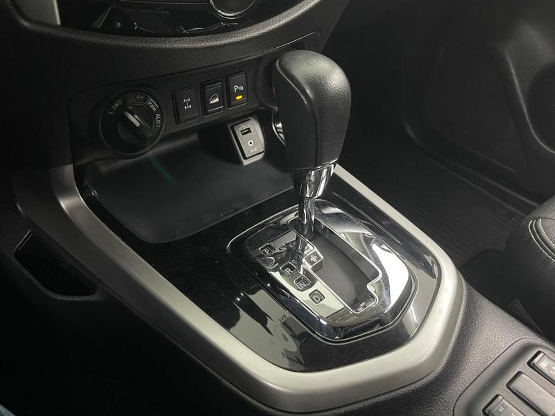Nissan Frontier Leatx4 - foto 14