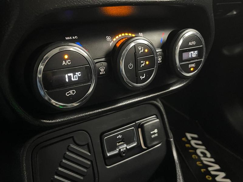 Jeep Renegade Lngtd At - foto 12