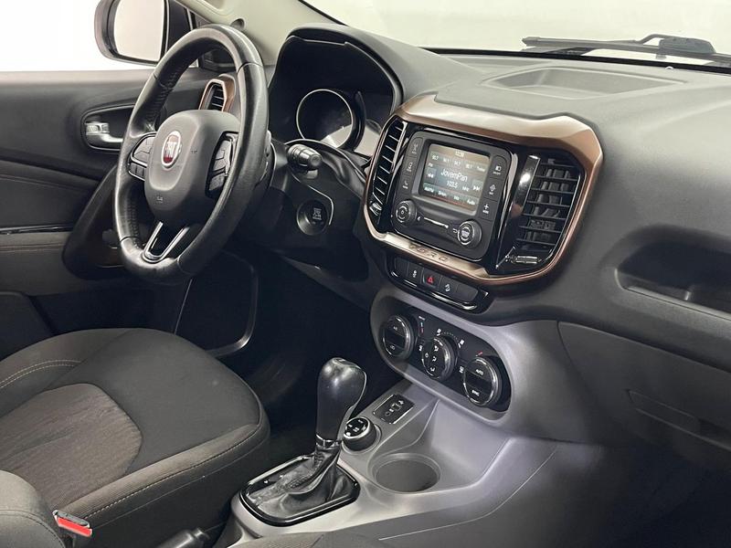 Fiat Toro Volcano At D4 - foto 18