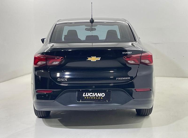Chevrolet Onix Plus 10tat - foto 10