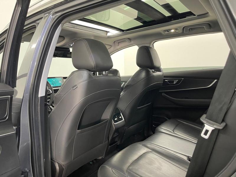 Caoa Chery Tiggo 8 Founder S Edition 1.6 TGDI Aut. - foto 12