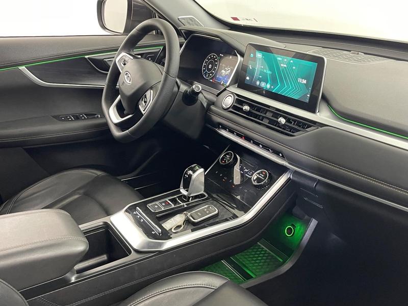 Caoa Chery Tiggo 8 Founder S Edition 1.6 TGDI Aut. - foto 14