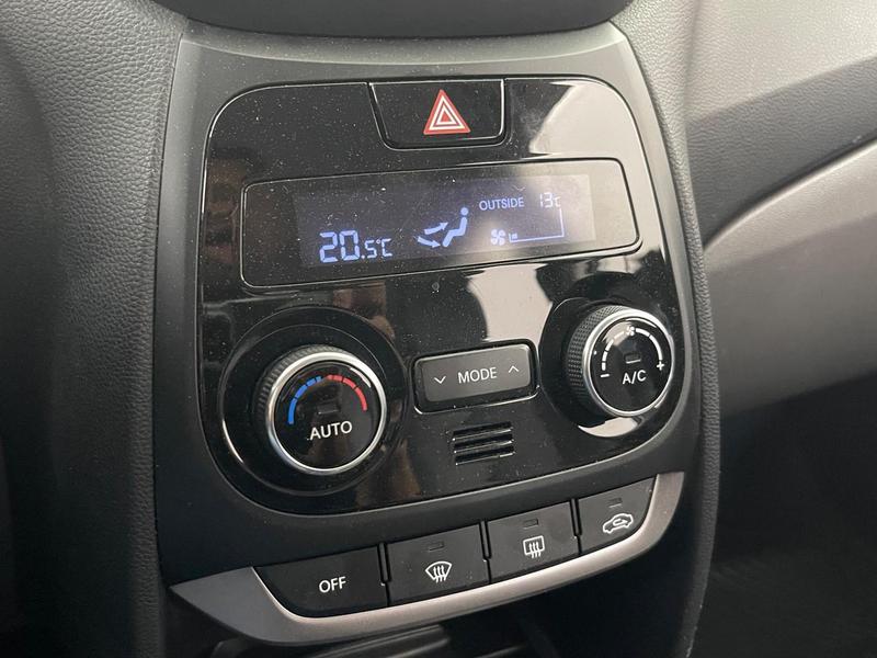 Hyundai HB20S Premium 1.6 Flex 16V Aut. 4P - foto 16