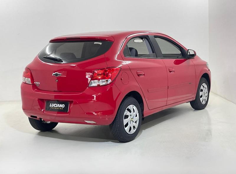 Chevrolet Onix 10mt LT - foto 4