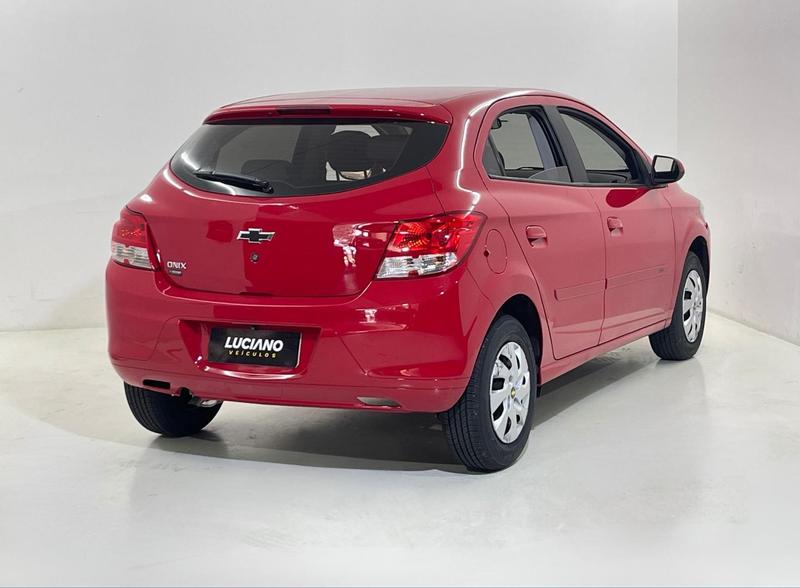 Chevrolet Onix 10mt LT - foto 7