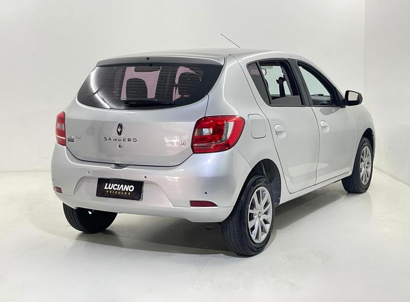 Renault Sandero Expr 1.6 - foto 7