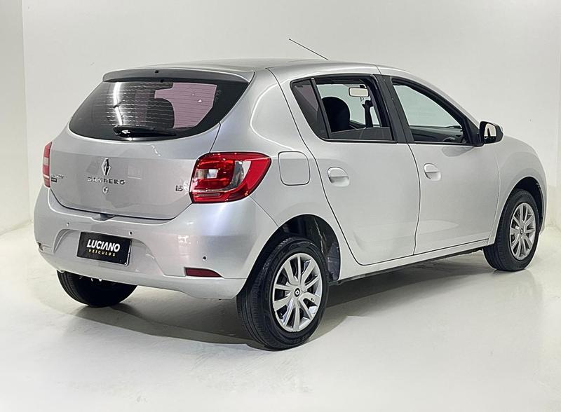 Renault Sandero Expr 1.6 - foto 4