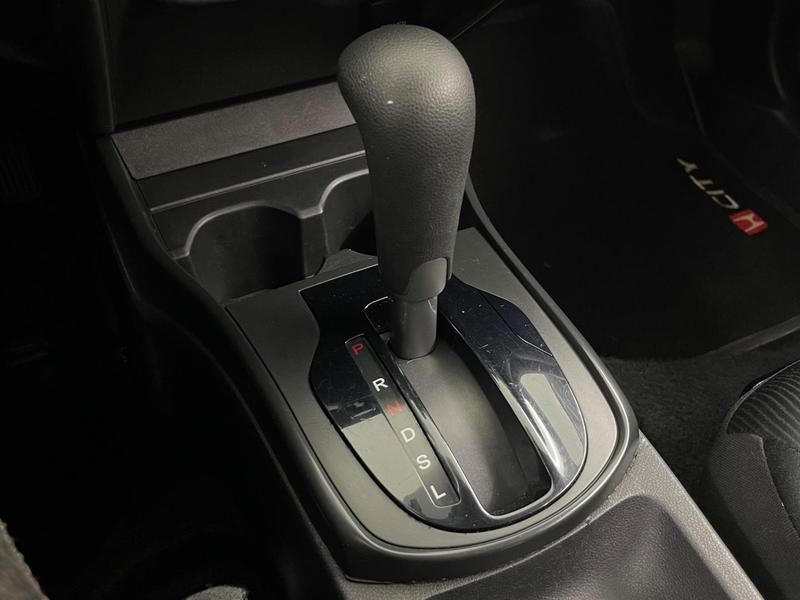 Honda City Lx CVT - foto 9