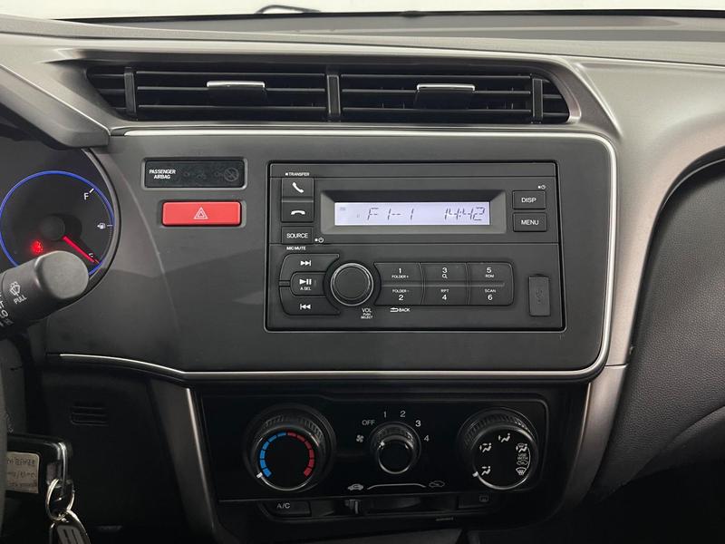 Honda City Lx CVT - foto 12