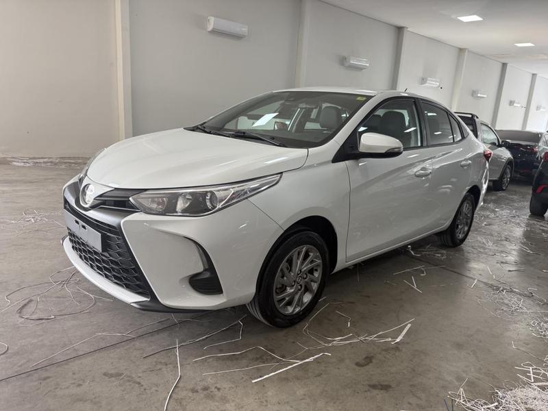 TOYOTA YARIS SA XS15