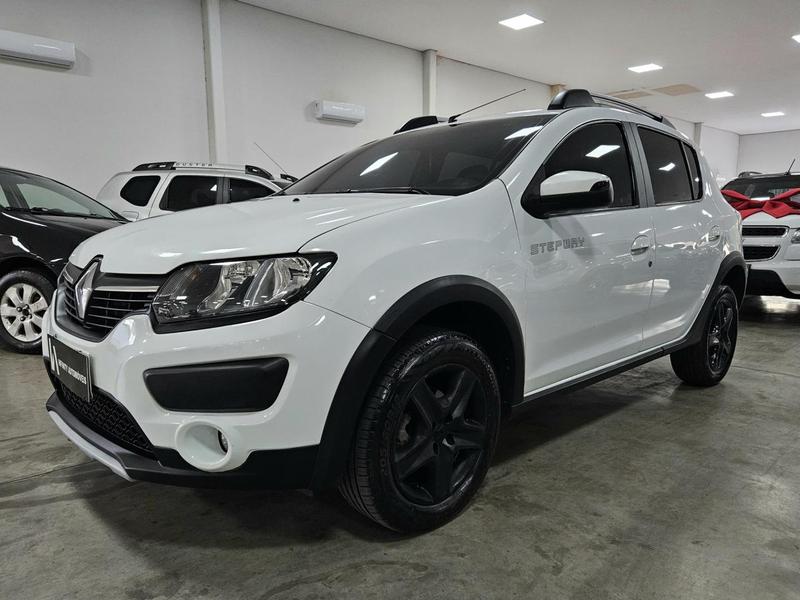 RENAULT SANDERO STEX 16M
