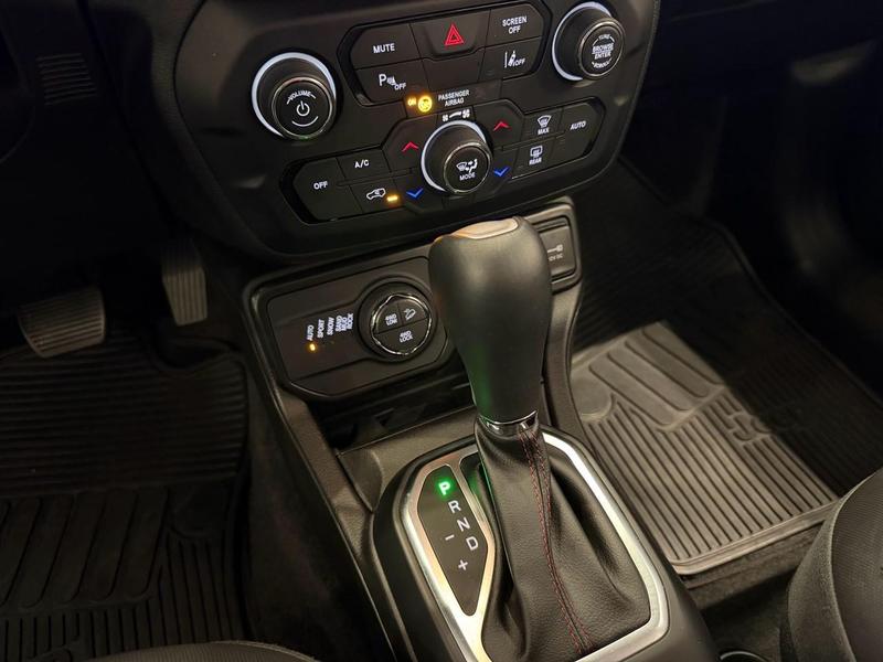 Jeep Renegade Trailhawk T270 13 Tb Flex Automático - foto 13