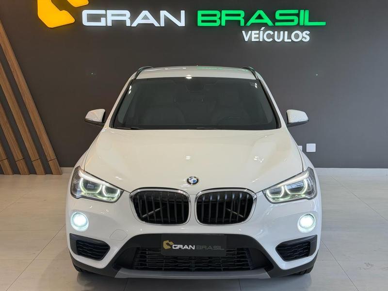 BMW X1 2.0 Sdrive 20i Active Flex Automático - foto 2