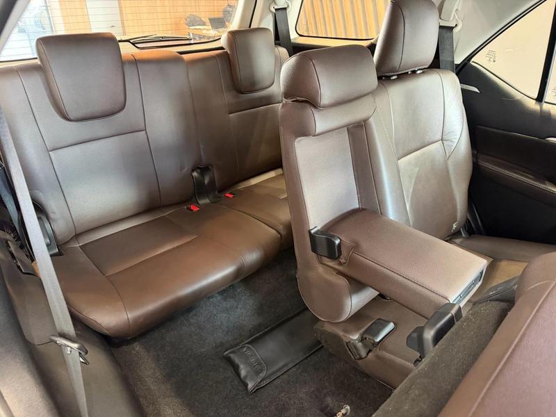 Toyota SW4 28 Srx 4X4 7 Lugares - foto 19
