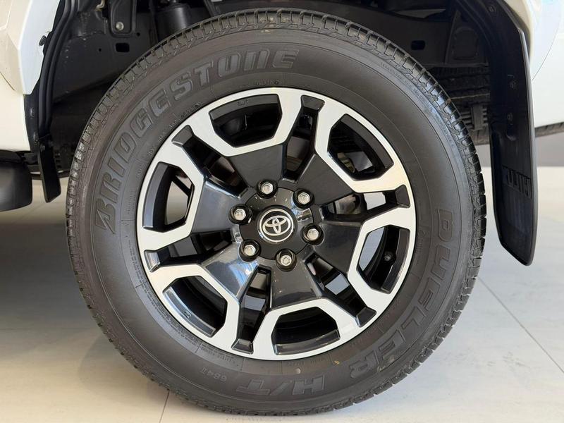 Toyota Hilux Cd Srx Plus 4X4 2.8 TDI Die. Aut. - foto 20