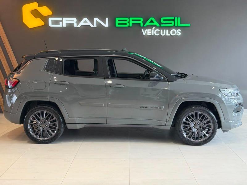 Jeep Compass Serie S T270 Turbo Flex Automático - foto 4