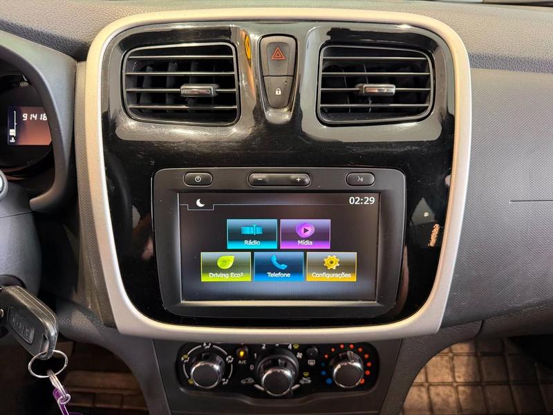 Renault Sandero Life Flex 1.0 12V 5P Mec - foto 12