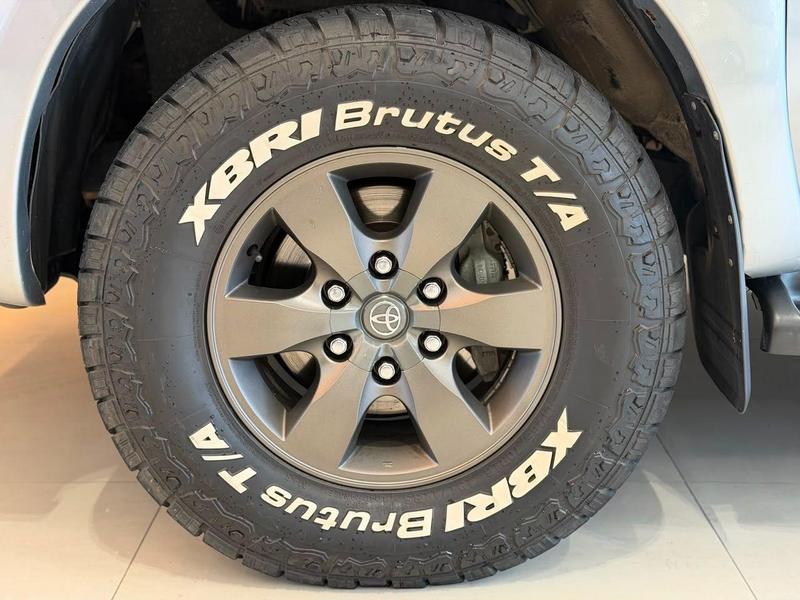 Toyota Hilux Cd Srv D4 D 4X4 3.0 TDI Diesel Automático - foto 16