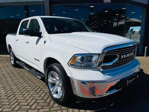 RAM CLASSIC LARAMIE 5.7 CD V8 4X4 Aut.