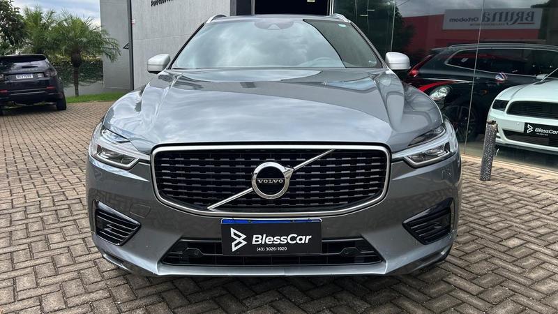 Volvo XC60 T8 R Design - foto 4