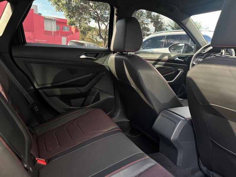 Volkswagen Jetta GLi 350 TSI 2.0 16V 4P Automático - foto 5
