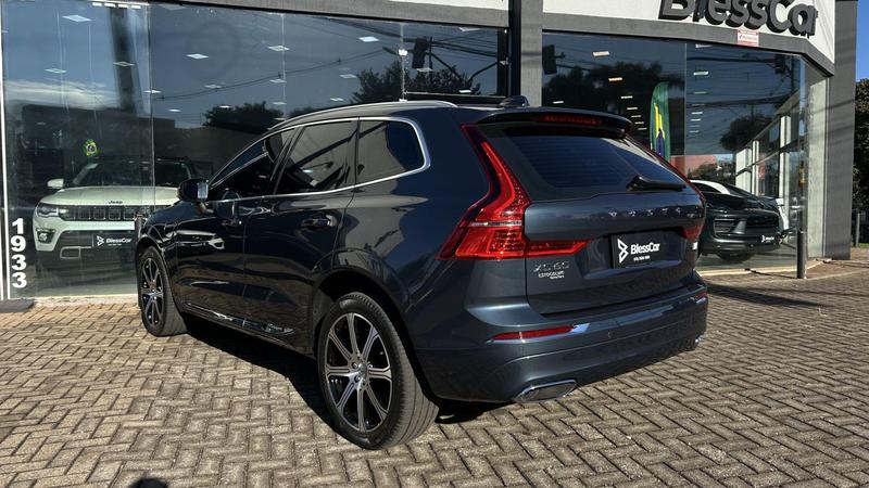 Volvo XC60 T8 Inscript - foto 3