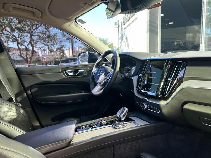 Volvo XC60 T8 Inscript - foto 9